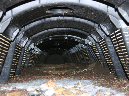 09 Chamber interior