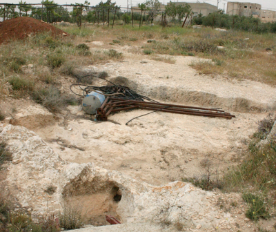 2c-sediment-trap-basins-in-limestone-before-cistern-img_0078-rwm